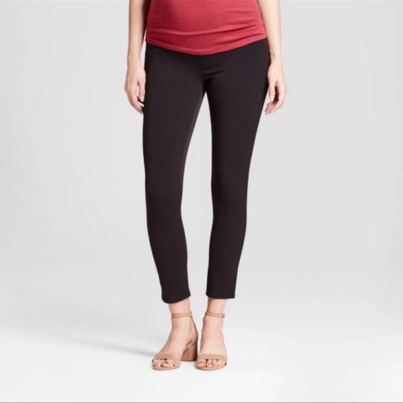 Isabel Maternity Mid-Rise Crossover Panel Cropped Pants - Picture 1 of 8